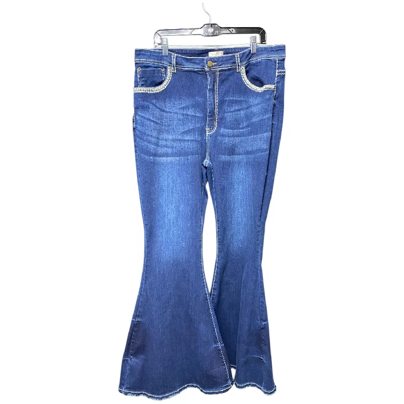 Jeans Flared By Clothes Mentor In Blue Denim, Size: 2x