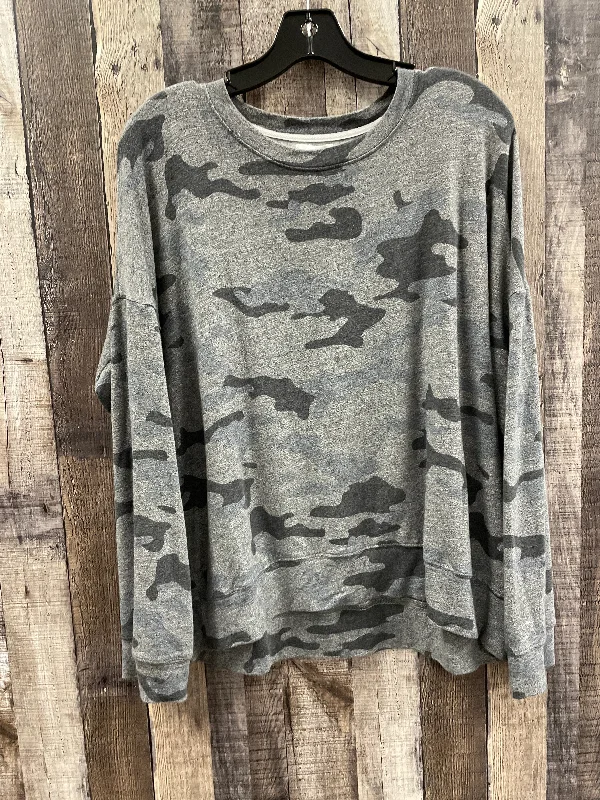 Top Long Sleeve By Sundry In Camouflage Print, Size: M